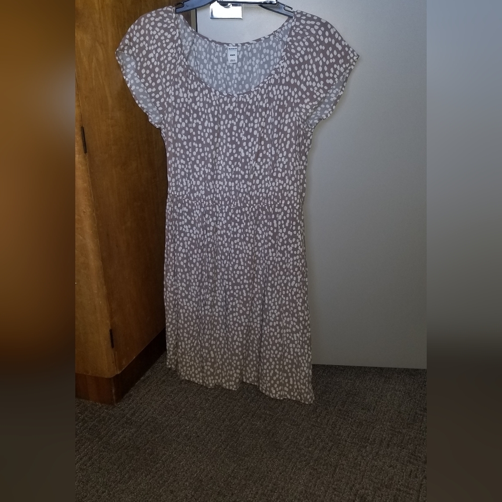 Old Navy short sleeve Women's size M cotton twill beige/white dress